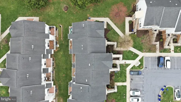 $325,000 | 6510 Daytona Court, Unit 205, Frederick, MD 21703