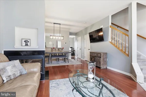 $325,000 | 6510 Daytona Court, Unit 205, Frederick, MD 21703