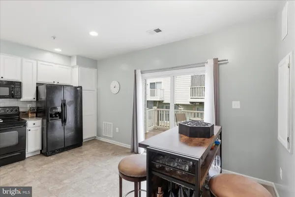 $325,000 | 6510 Daytona Court, Unit 205, Frederick, MD 21703