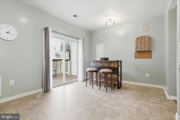 $325,000 | 6510 Daytona Court, Unit 205, Frederick, MD 21703