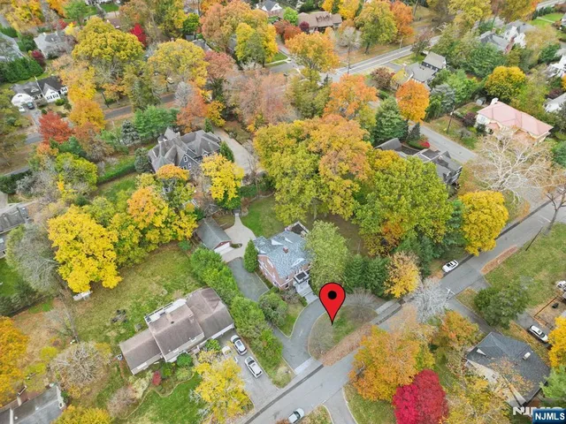 $1,340,000 | 390 Harland Avenue, Haworth, NJ 07641