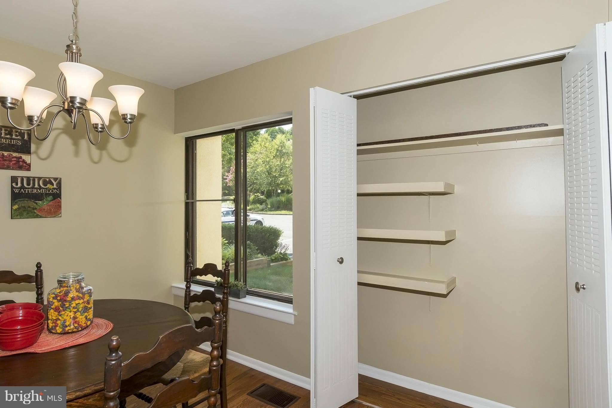9728 Basket Ring Road Columbia, MD 21045 - Photo 5 of 30 Dining Room