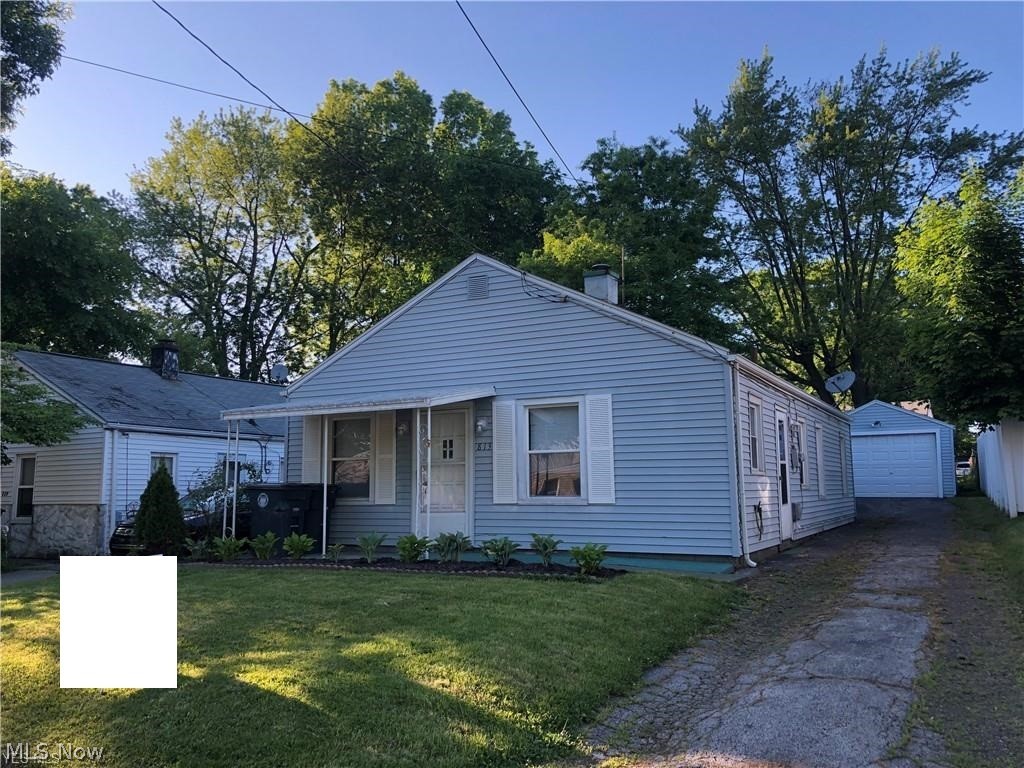 813 Reed Avenue Akron, OH 44306 - Photo 1 of 9