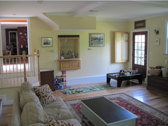 61 Linden Street Exeter, NH 03833 - Photo 7 of 35 Gallery Image 7