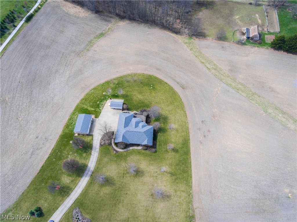 9362 Golf Course Road Northwest Sugarcreek, OH 44681 - Photo 6 of 32 Gallery Image 6