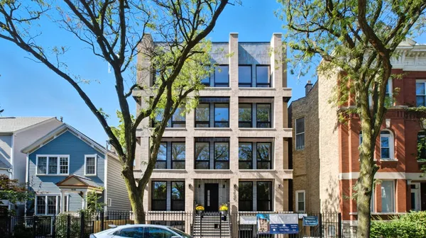 $1,599,000 | 1646 North Orchard Street, Unit 2, Chicago, IL 60614