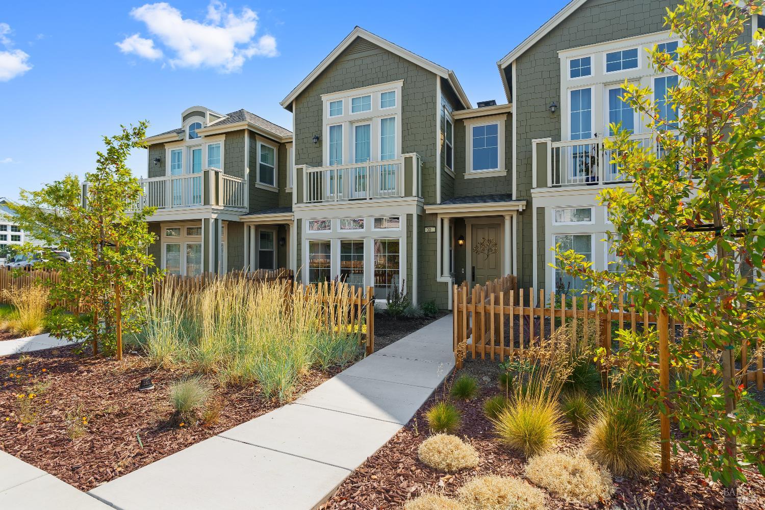 30 Bayharbor Way San Rafael, CA 94901 - Photo 1 of 1 Gallery Image 1