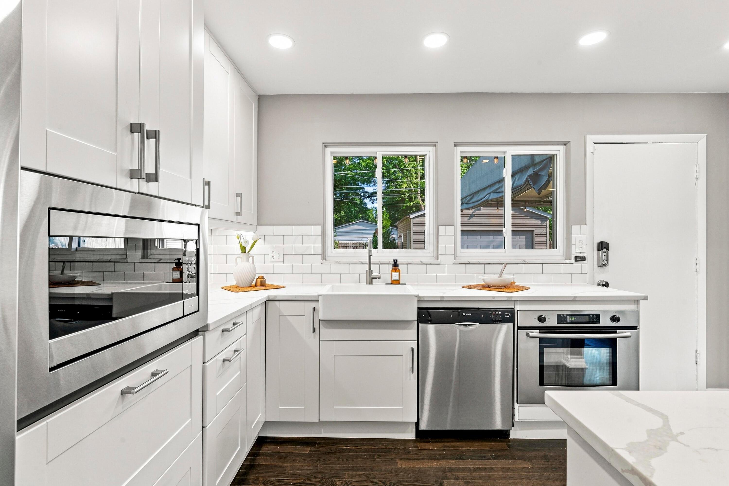 1950 Langham Road Upper Arlington, OH 43221 - Photo 17 of 54 Kitchen