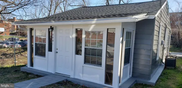 $489,900 | 4441 A Street Southeast, Washington, DC 20019