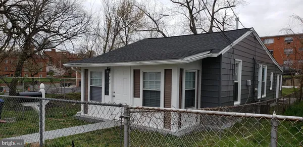 $489,900 | 4441 A Street Southeast, Washington, DC 20019