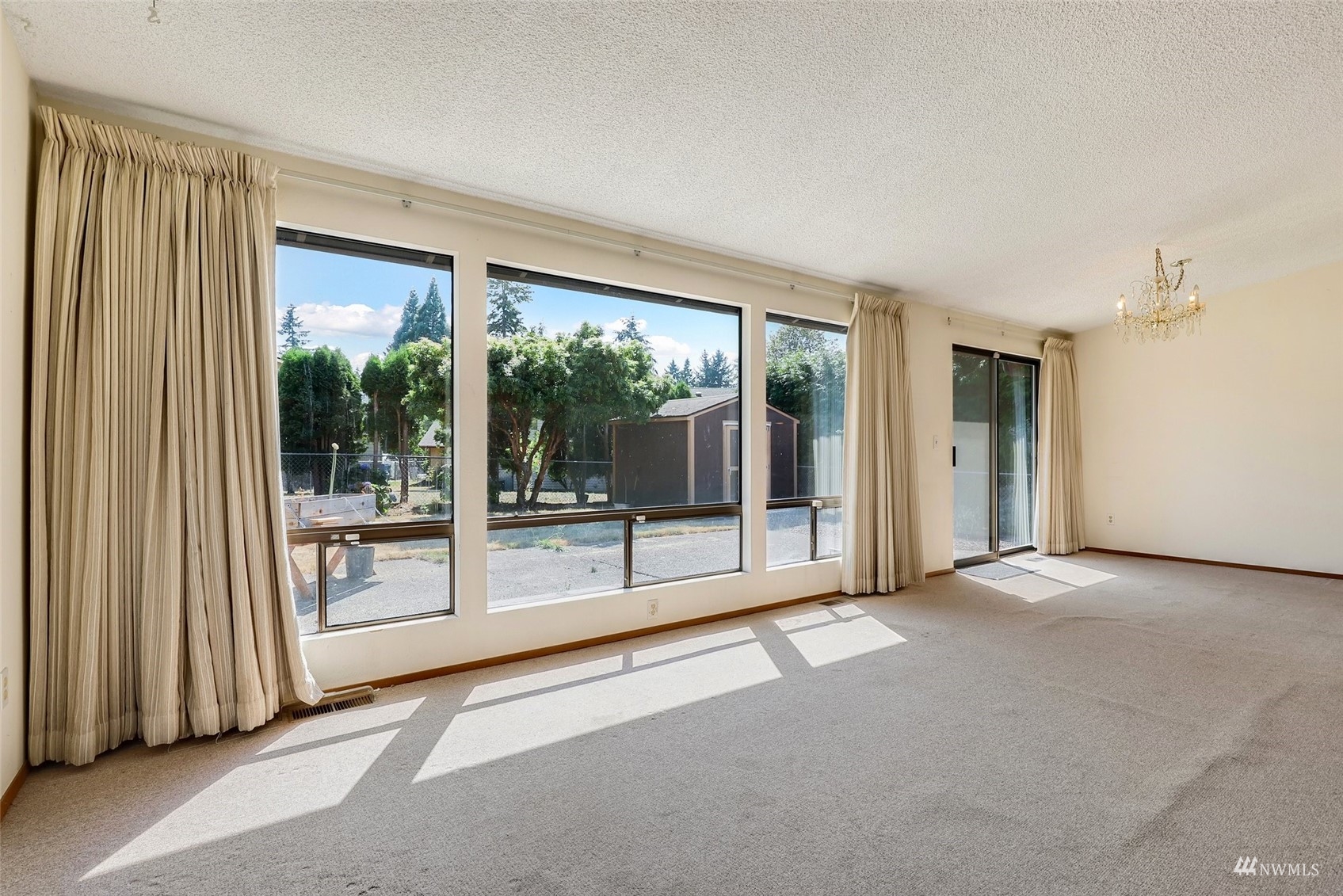 11033 Southeast 182nd Street Renton, WA 98055 - Photo 12 of 36 Gallery Image 12