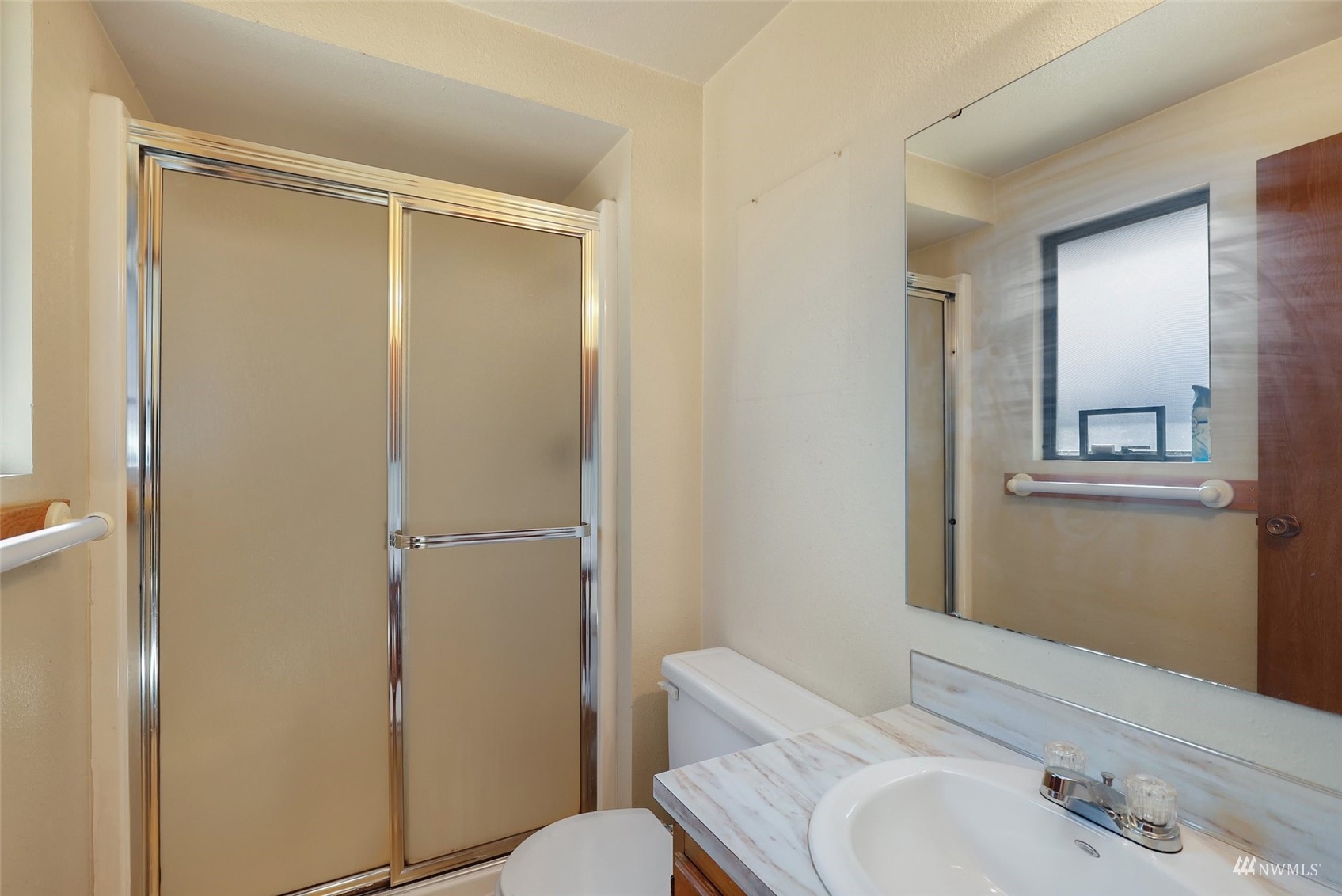 11033 Southeast 182nd Street Renton, WA 98055 - Photo 16 of 36 Gallery Image 16