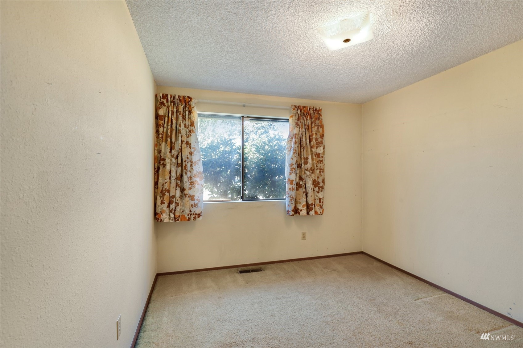 11033 Southeast 182nd Street Renton, WA 98055 - Photo 20 of 36 Gallery Image 20