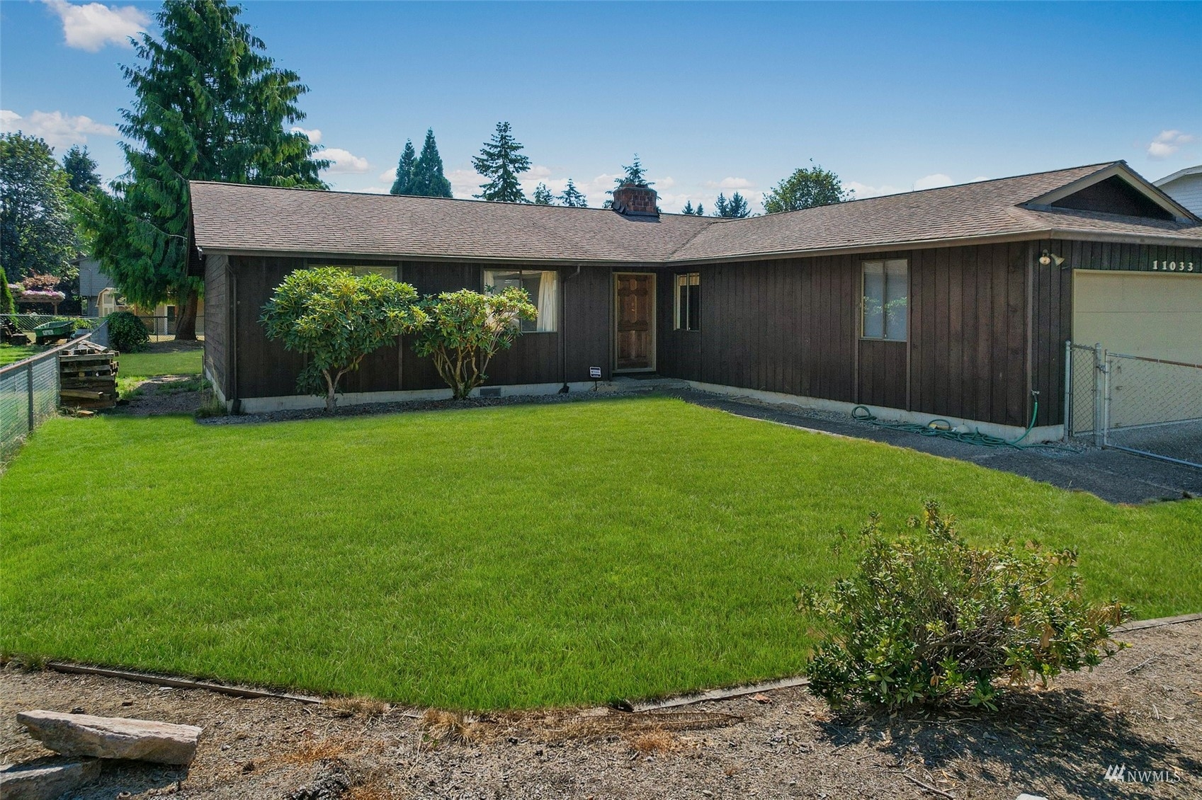 11033 Southeast 182nd Street Renton, WA 98055 - Photo 2 of 36 Gallery Image 2