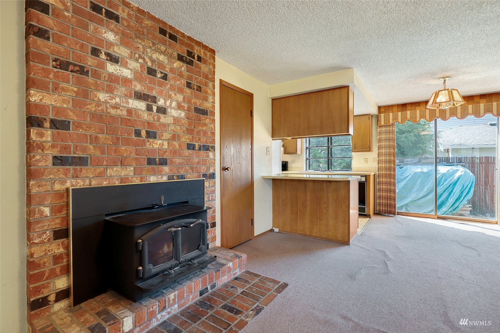 11033 Southeast 182nd Street Renton, WA 98055 - Photo 4 of 36 Gallery Image 4