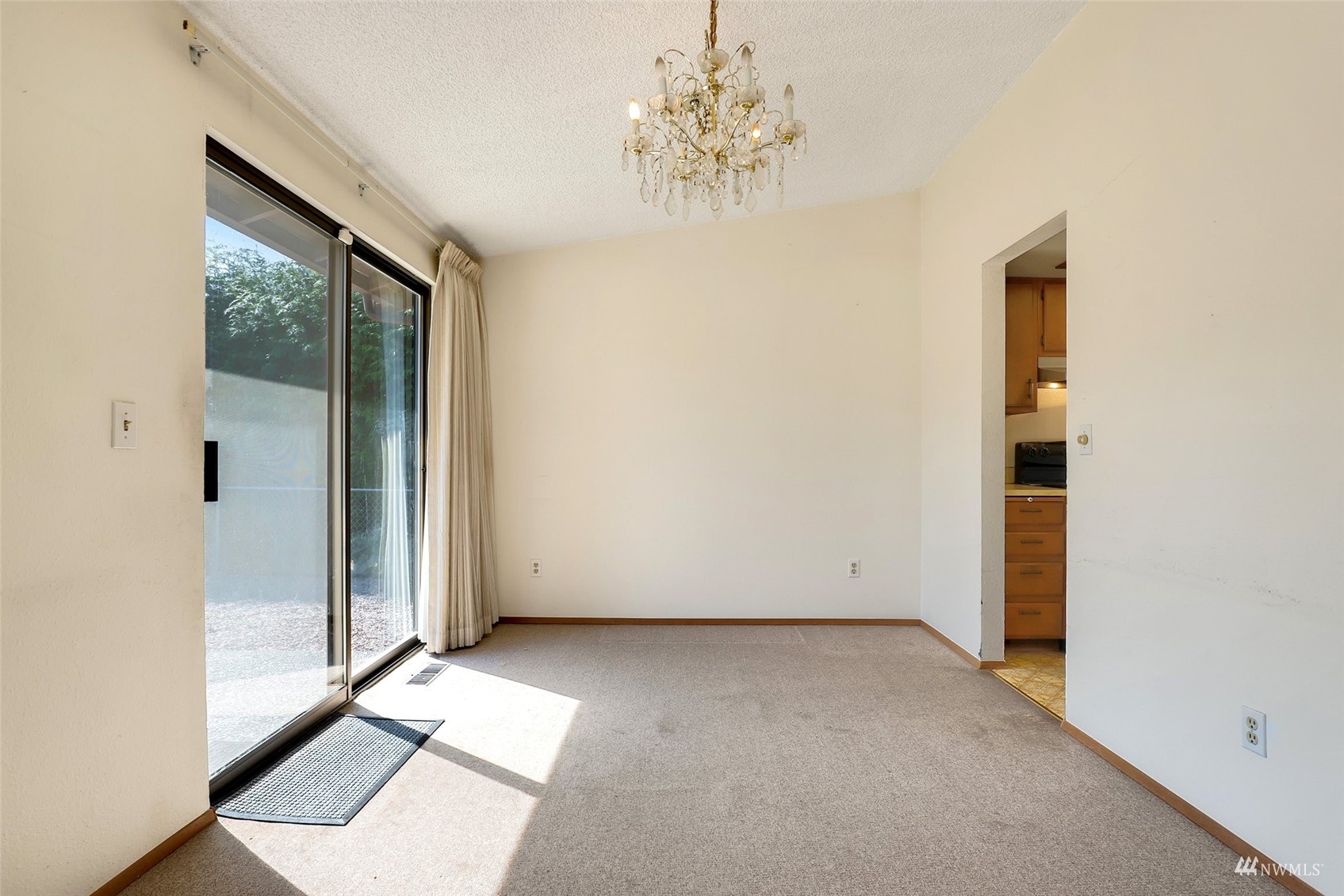 11033 Southeast 182nd Street Renton, WA 98055 - Photo 10 of 36 Gallery Image 10