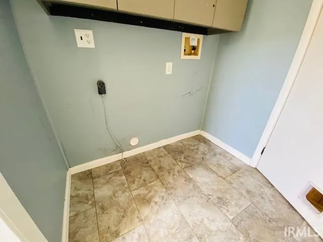 $164,900 | 304 West Pike Avenue, Petersburg, IN 47567