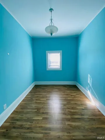 $164,900 | 304 West Pike Avenue, Petersburg, IN 47567