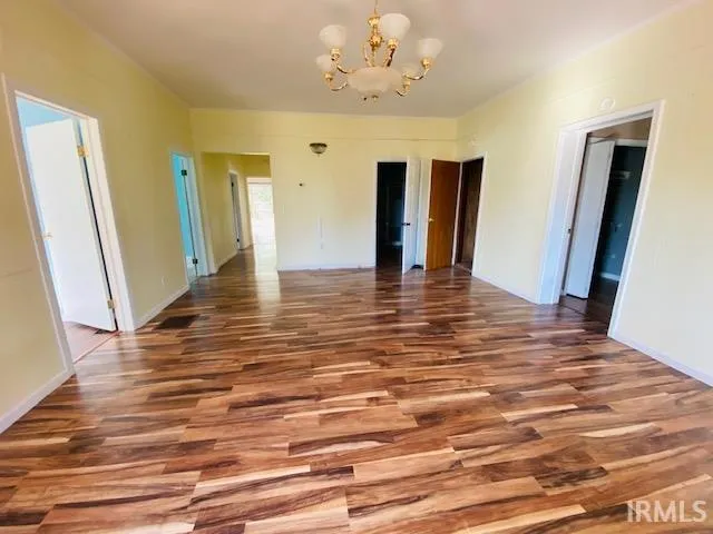 $164,900 | 304 West Pike Avenue, Petersburg, IN 47567