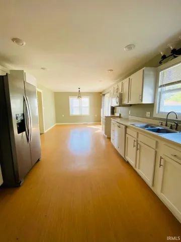 $164,900 | 304 West Pike Avenue, Petersburg, IN 47567