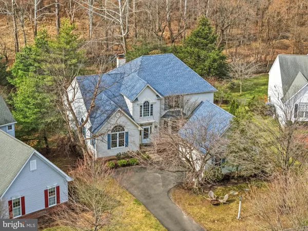$989,000 | 38 Lenape Drive, New Hope, PA 18938
