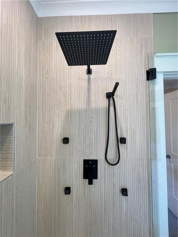 500 Mill Farm Lane Monroe, GA 30655 - Photo 27 of 35 a bathroom with a shower