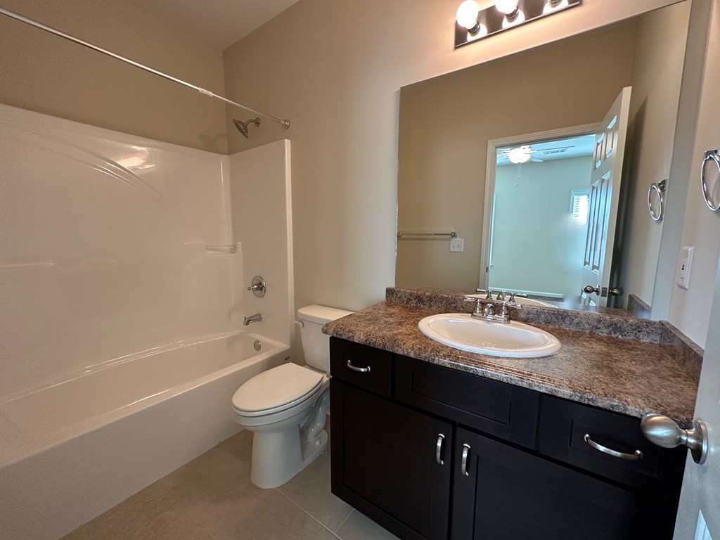 3313 Hal's Way Decatur, GA 30034 - Photo 15 of 30 Master Bath