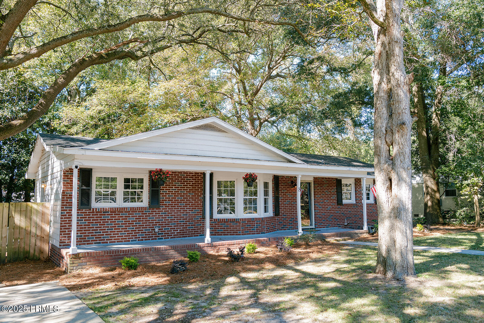 8 Mystic Circle Beaufort, SC 29902 - Photo 6 of 38 ARP 8 Mystic Circle-46-Edit