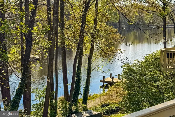 $1,350,000 | 1563 Harpers Cove Lane, Reston, VA 20194