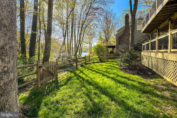 $1,350,000 | 1563 Harpers Cove Lane, Reston, VA 20194