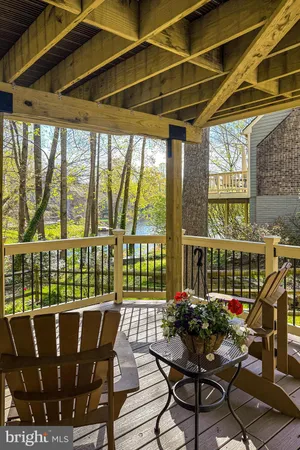 $1,350,000 | 1563 Harpers Cove Lane, Reston, VA 20194