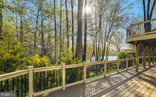 $1,350,000 | 1563 Harpers Cove Lane, Reston, VA 20194