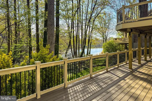 $1,350,000 | 1563 Harpers Cove Lane, Reston, VA 20194