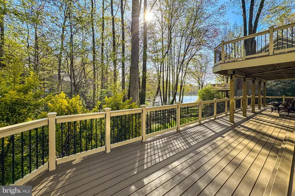 $1,350,000 | 1563 Harpers Cove Lane, Reston, VA 20194