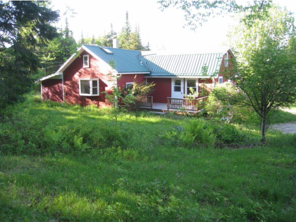 46 Davis Road Brighton, VT 05846 - Photo 4 of 28 Gallery Image 4