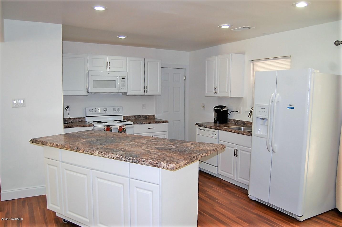 3 Country Manor Road Beaufort, SC 29906 - Photo 11 of 31 DSC_0667