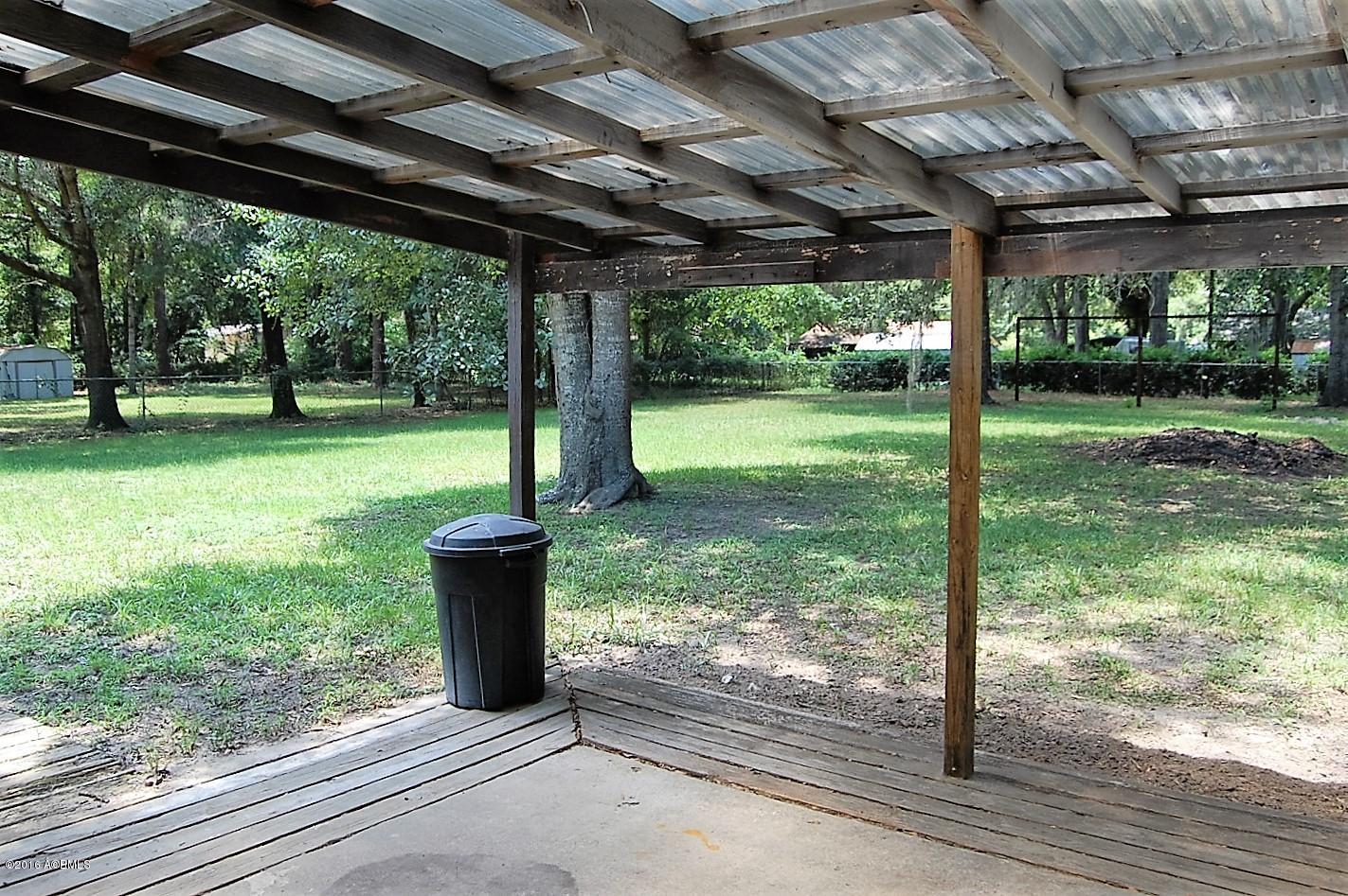 3 Country Manor Road Beaufort, SC 29906 - Photo 23 of 31 DSC_0681