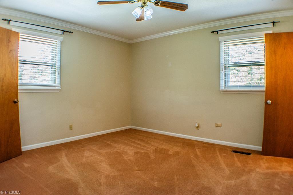 270 Hawkesbury Road Clemmons, NC 27012 - Photo 14 of 23