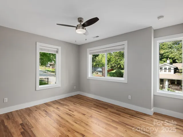 $699,900 | 81 Tremont Street, Asheville, NC 28806