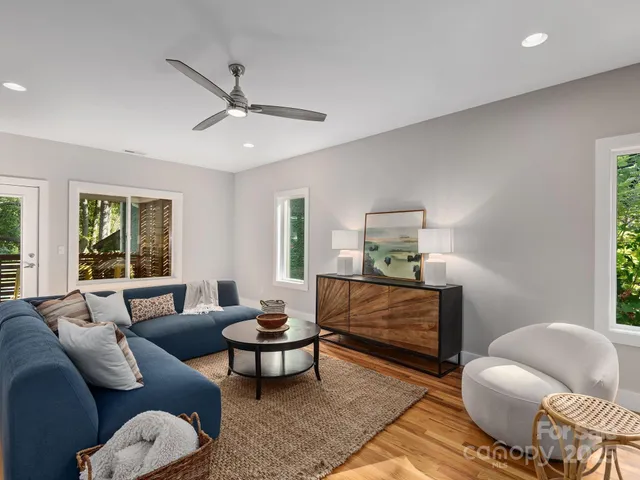 $699,900 | 81 Tremont Street, Asheville, NC 28806