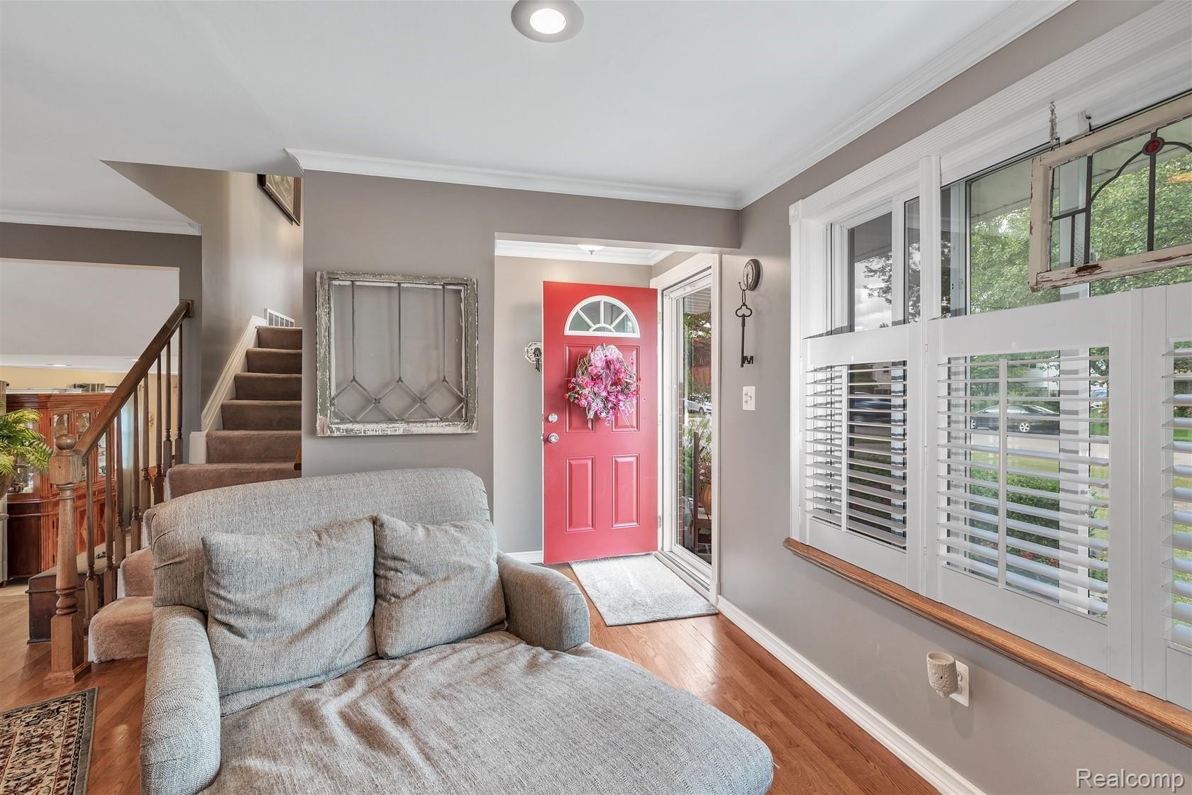 29549 Curtis Road Livonia, MI 48152 - Photo 6 of 46 06-29549 Curtis Rd-WindowStill-Real.jpg
