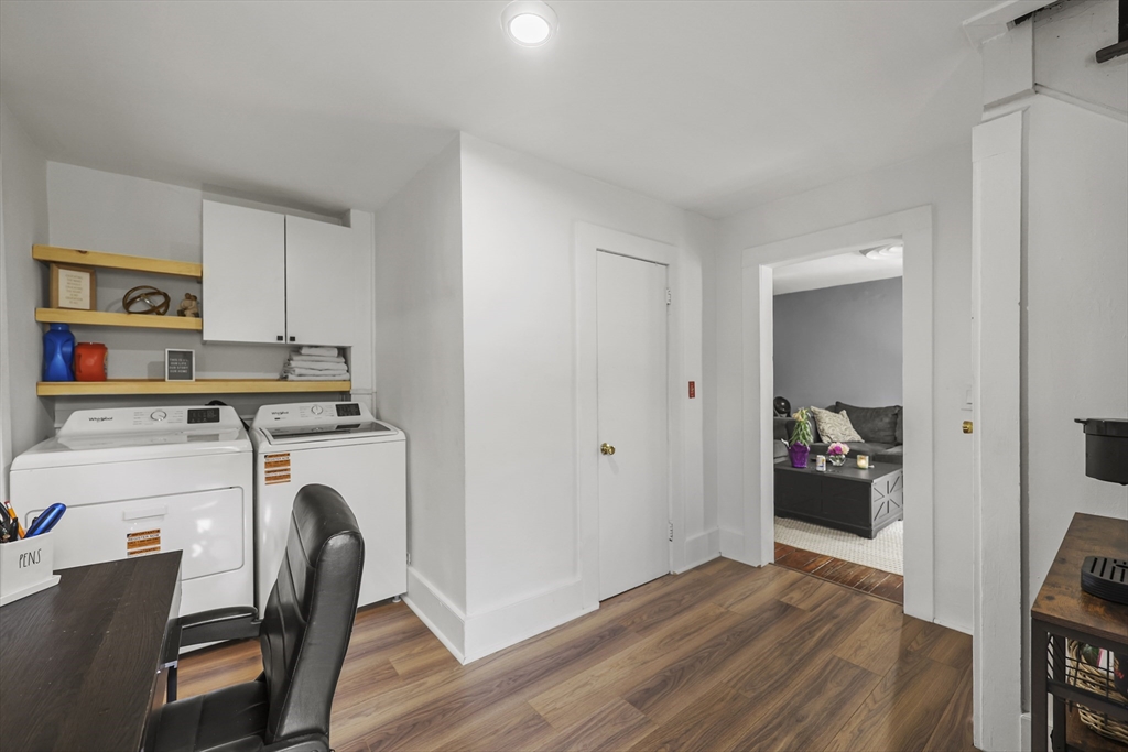 68 Orchard Street Pittsfield, MA 01201 - Photo 12 of 29