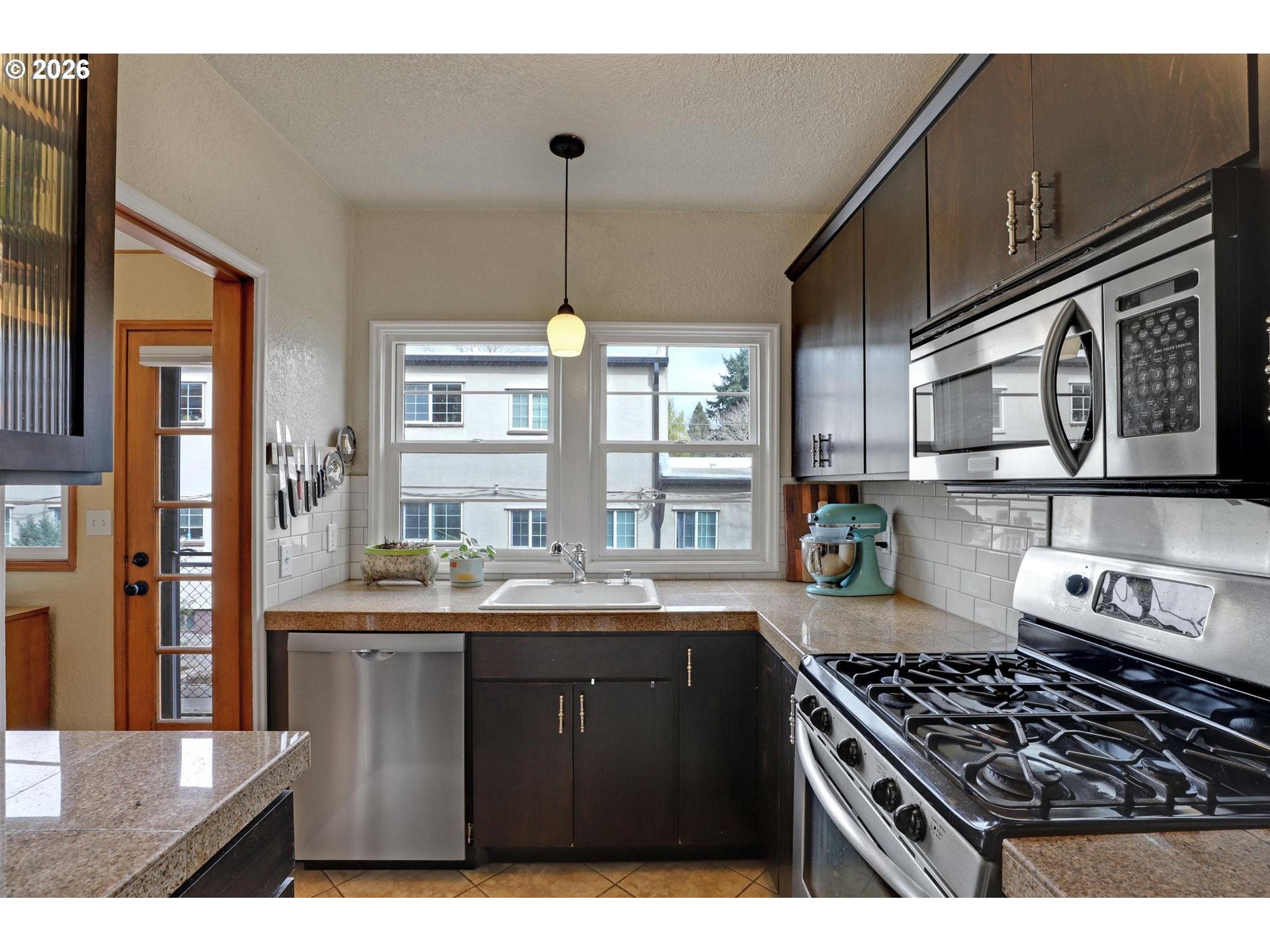 2025 Southeast Caruthers Street, Unit 11 Portland, OR 97214 - Photo 13 of 29 Kitchen