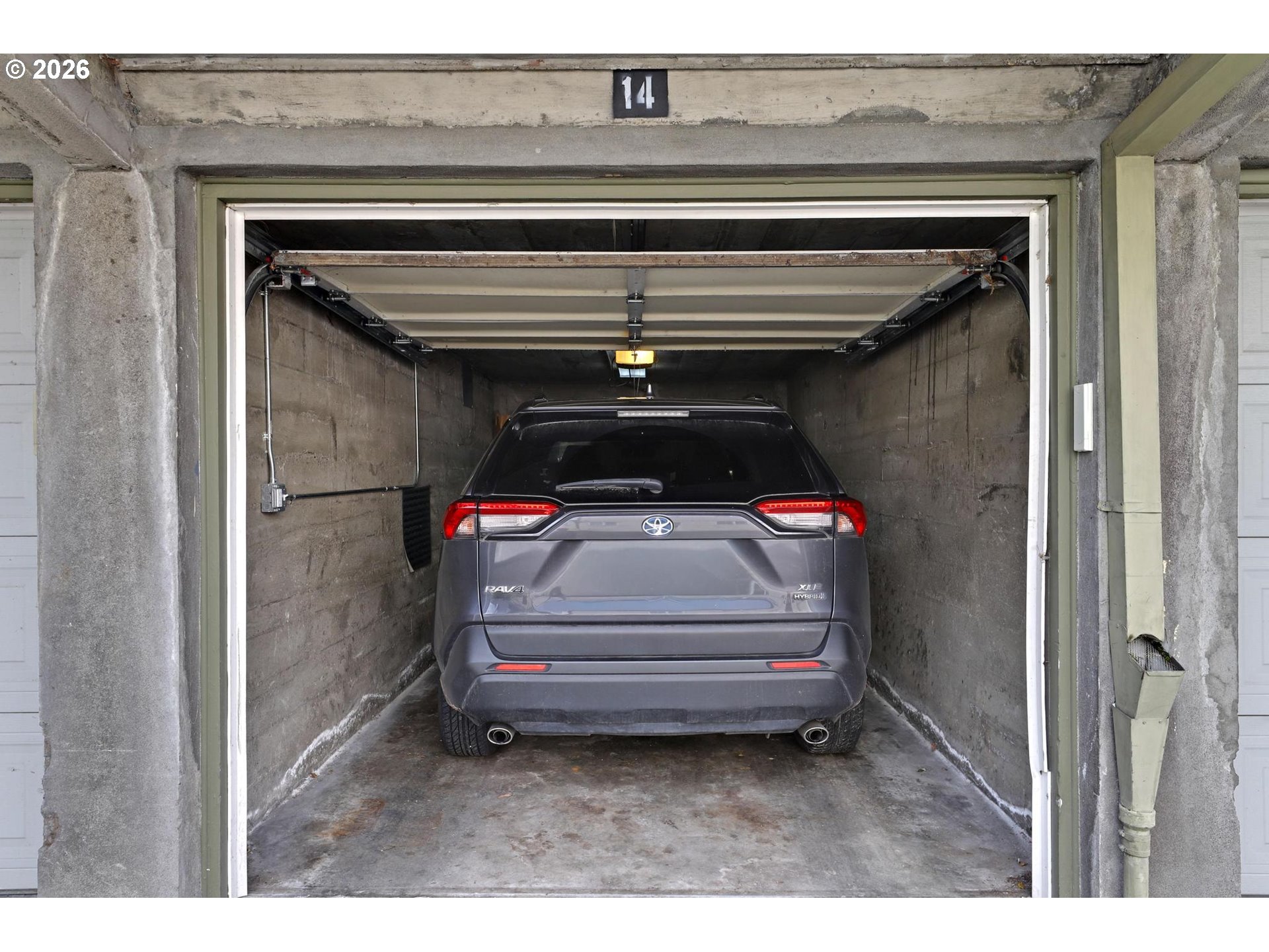 2025 Southeast Caruthers Street, Unit 11 Portland, OR 97214 - Photo 23 of 29 Garage