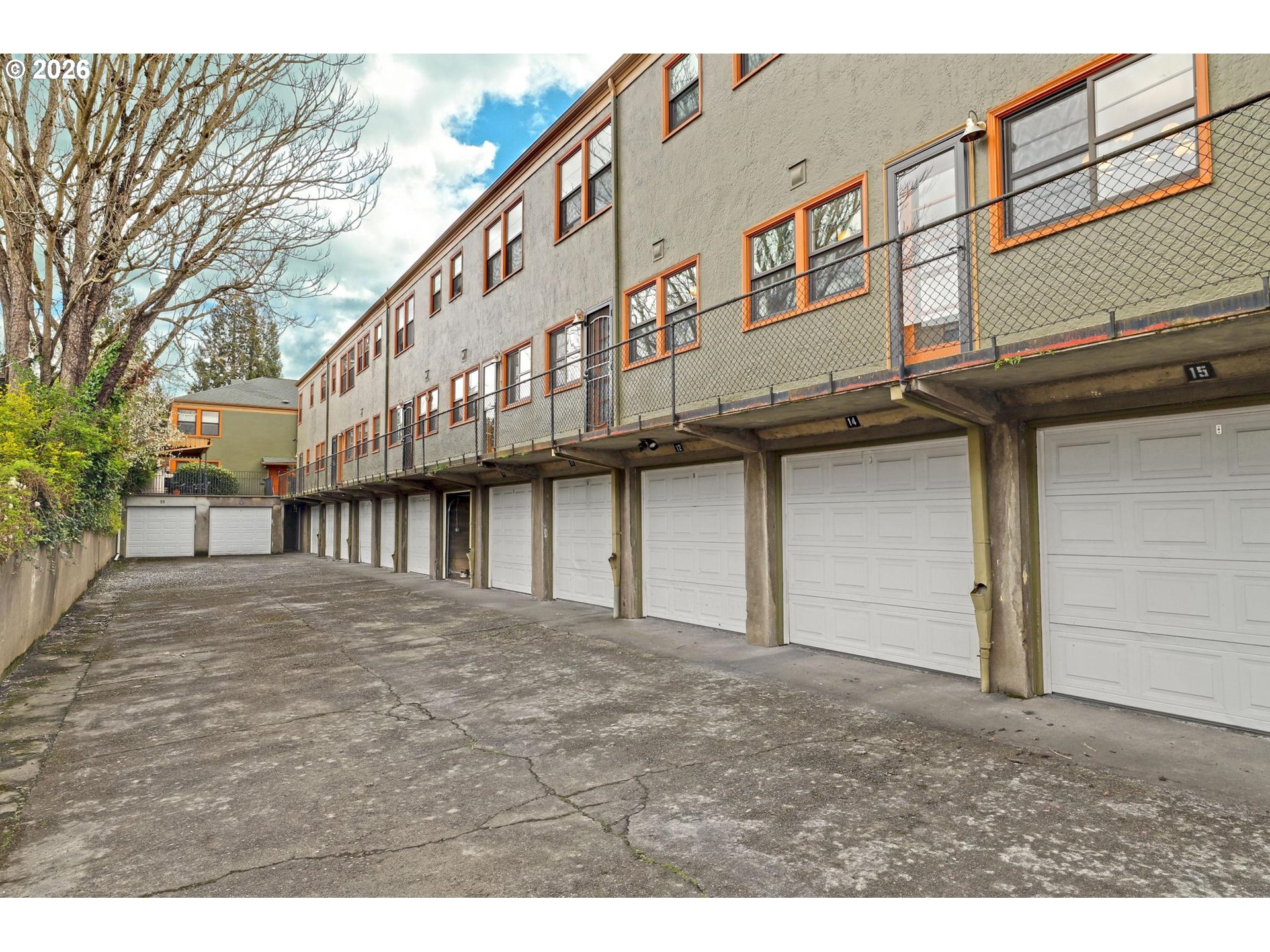 2025 Southeast Caruthers Street, Unit 11 Portland, OR 97214 - Photo 24 of 29 Garage