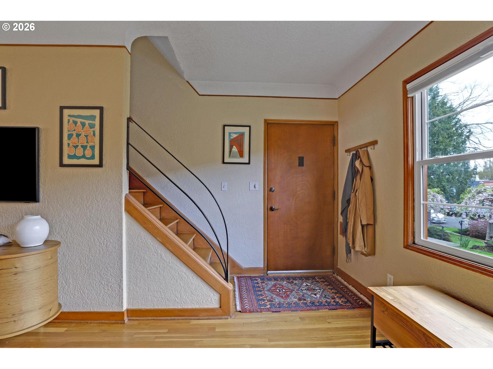 2025 Southeast Caruthers Street, Unit 11 Portland, OR 97214 - Photo 3 of 29 Entrance/Foyer