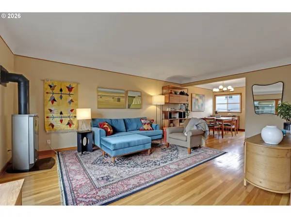 $390,000 | 2025 Southeast Caruthers Street, Unit 11, Portland, OR 97214