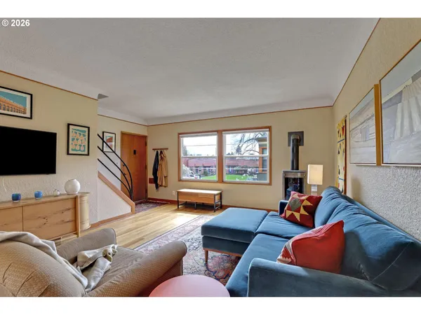 $390,000 | 2025 Southeast Caruthers Street, Unit 11, Portland, OR 97214