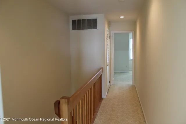 $2,975 | 210 Spinnakers Cove, Toms River, NJ 08753