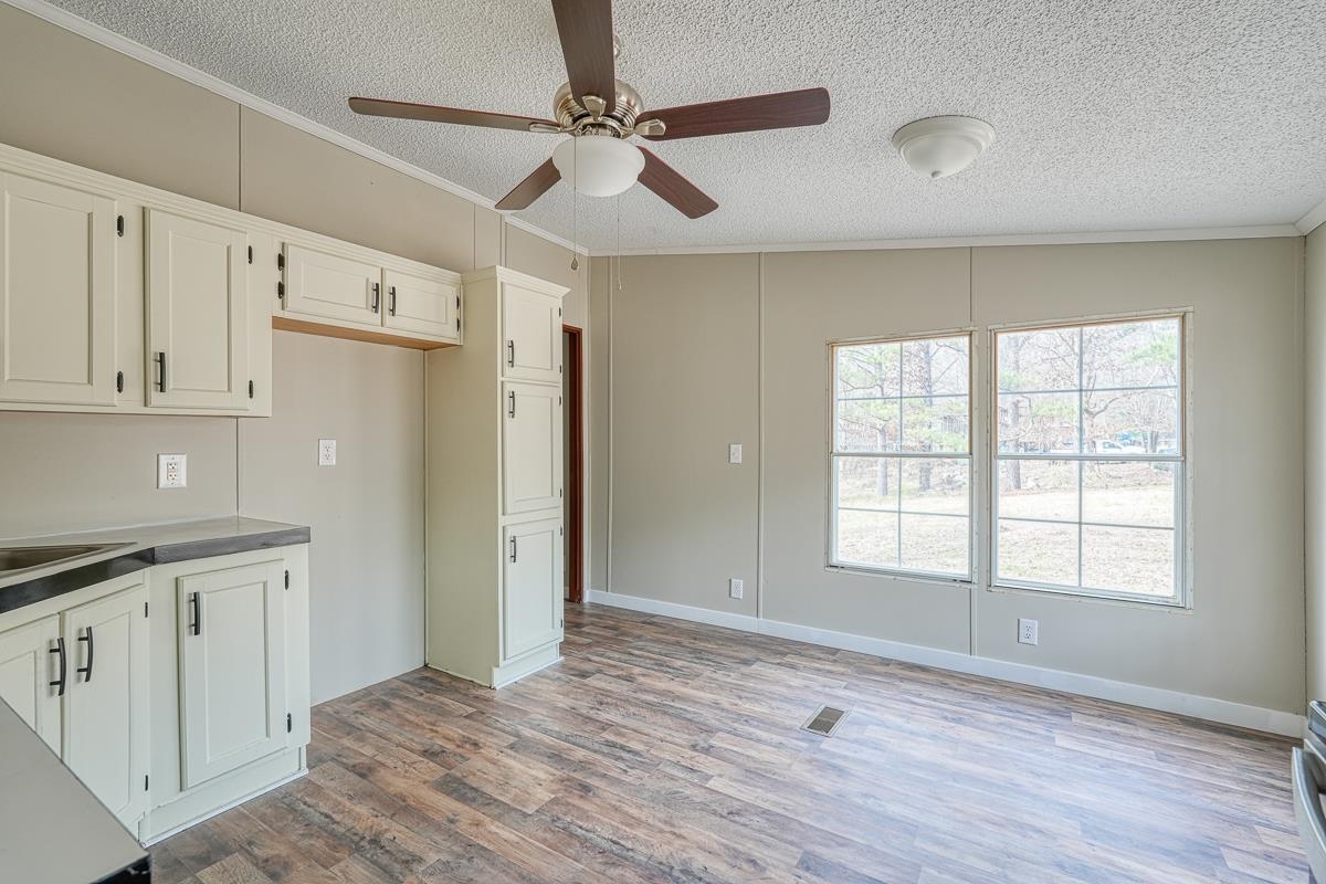 2460 Grace Chapel Road Enoree, SC 29335 - Photo 6 of 26 Gallery Image 6